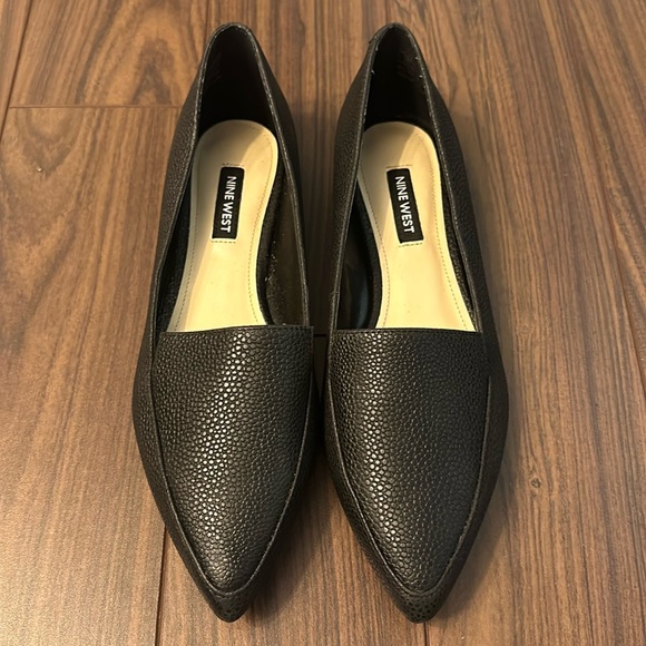 Nine West Loafers - Like New - Picture 1 of 4